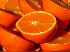 La vitamine C dans les oranges est éliminée par la nicotine